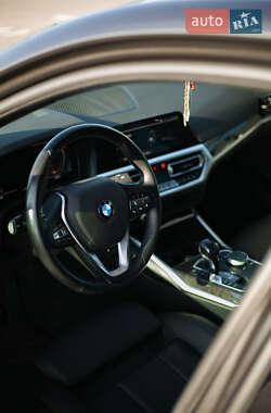 Седан BMW 3 Series 2020 в 