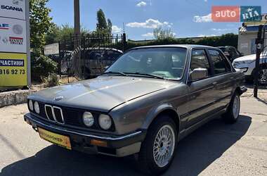 Седан BMW 3 Series 1985 в Николаеве