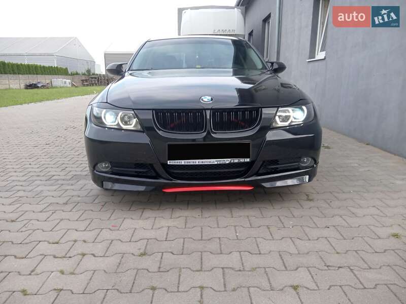 Седан BMW 3 Series 2005 в Івано-Франківську