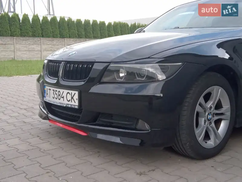 BMW 3 Series 2005 VIN WBAVA71000KR39578 фото оголошення 12 з 151