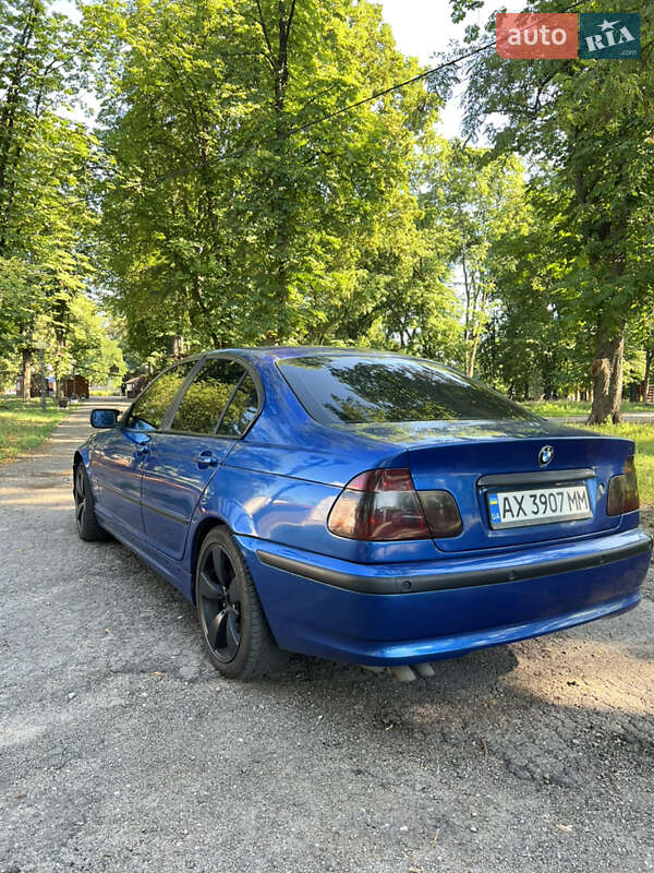 Седан BMW 3 Series 2003 в Полтаве
