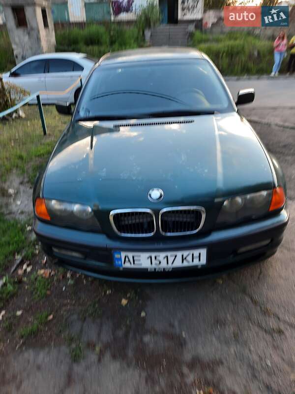Седан BMW 3 Series 2001 в Киеве