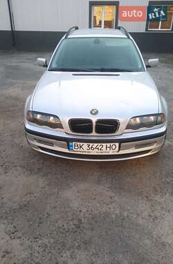 Универсал BMW 3 Series 2000 в Сарнах