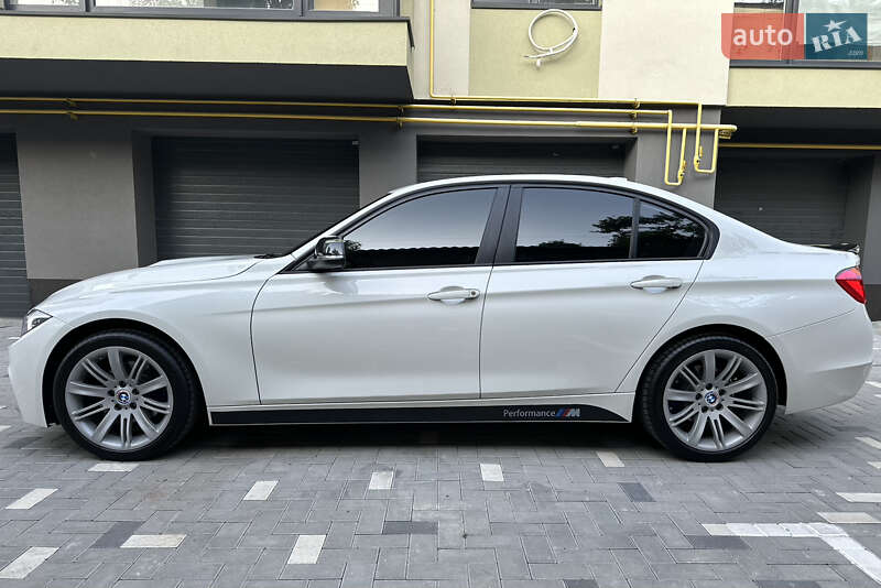 Седан BMW 3 Series 2015 в Вінниці