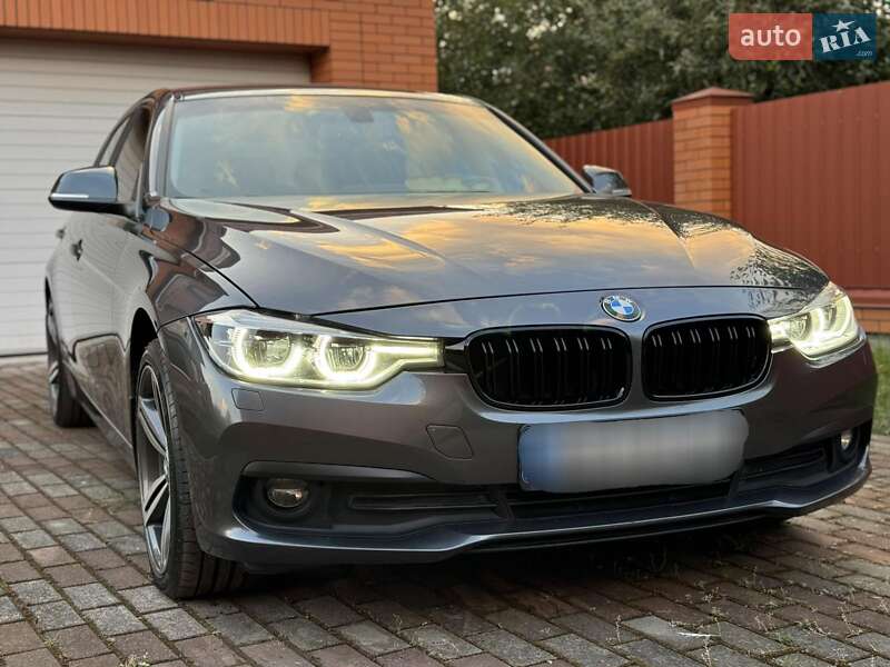 Седан BMW 3 Series 2018 в Виннице