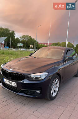 Седан BMW 3 Series 2016 в Калуші