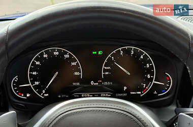 Седан BMW 3 Series 2019 в 