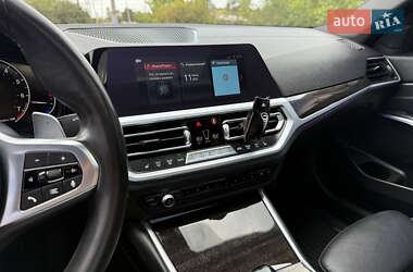 Седан BMW 3 Series 2019 в 