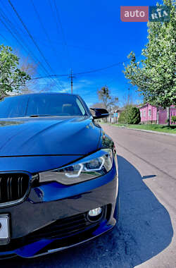 Седан BMW 3 Series 2014 в 