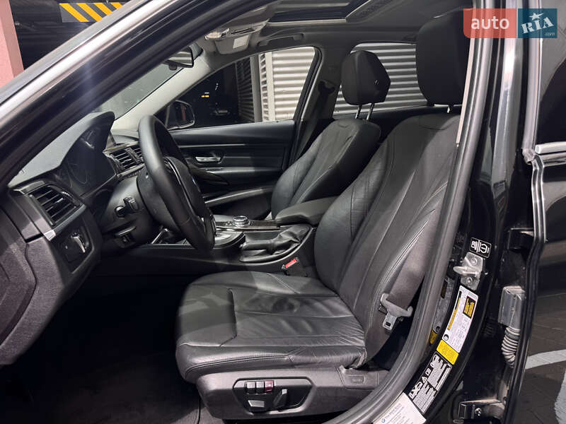 Седан BMW 3 Series 2013 в Киеве