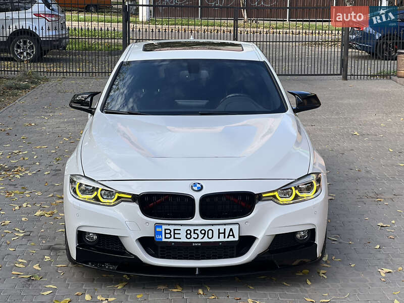 Седан BMW 3 Series 2018 в Первомайске