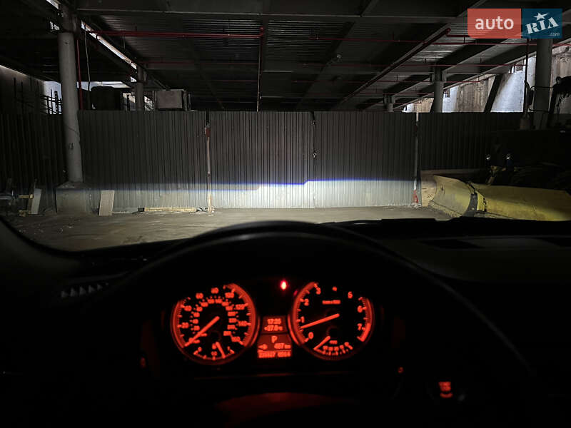 Седан BMW 3 Series 2011 в Киеве