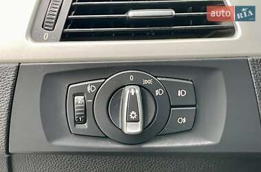 Седан BMW 3 Series 2011 в 