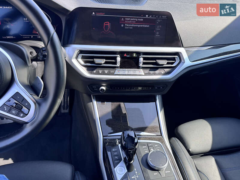 Седан BMW 3 Series 2020 в Киеве