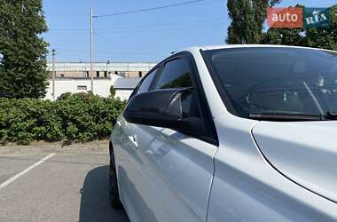 Седан BMW 3 Series 2013 в Києві