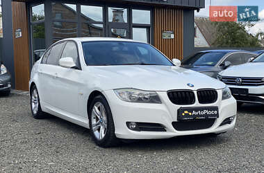 Седан BMW 3 Series 2009 в Луцьку