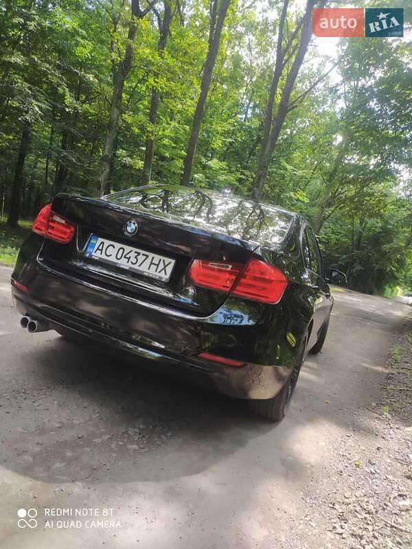 Седан BMW 3 Series 2015 в Луцьку