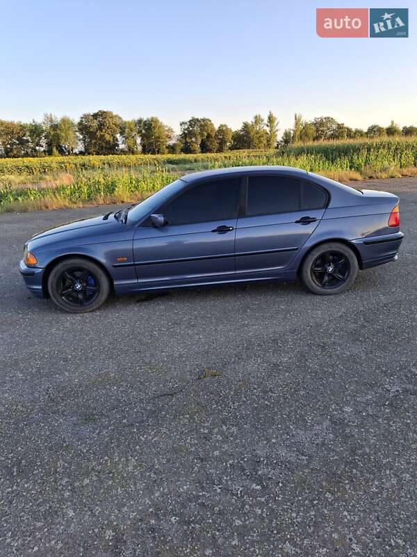 Седан BMW 3 Series 1998 в Мурованих Курилівцях