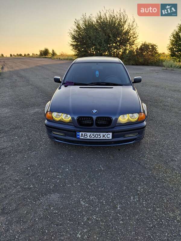 Седан BMW 3 Series 1998 в Мурованих Курилівцях