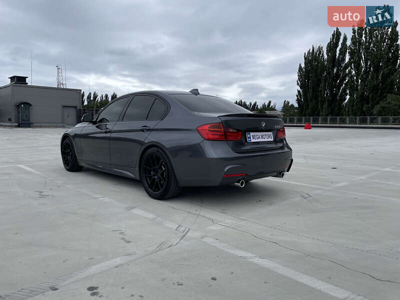 Седан BMW 3 Series 2015 в Киеве