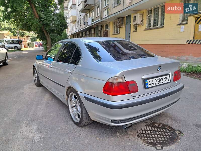 Седан BMW 3 Series 1999 в Киеве