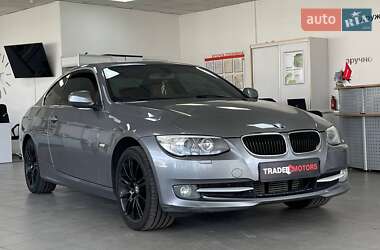 Купе BMW 3 Series 2011 в Киеве