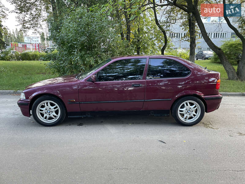 BMW 3 Series 1995