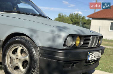 Седан BMW 3 Series 1986 в Новоселиці