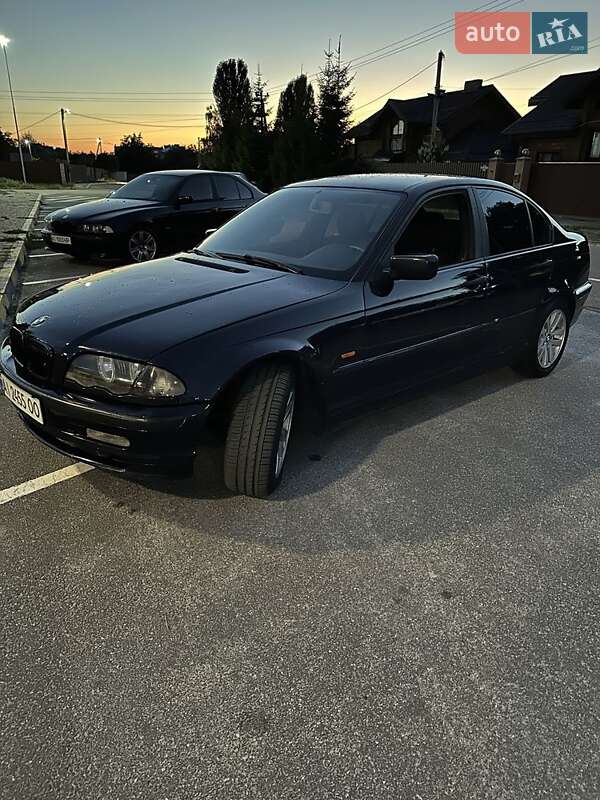 BMW 3 Series 2000