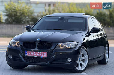 Седан BMW 3 Series 2009 в Могилев-Подольске