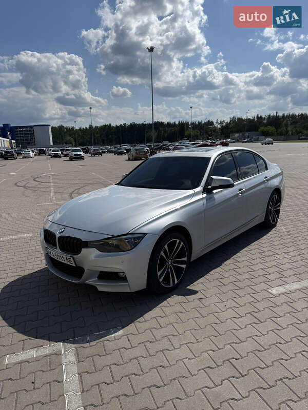 Седан BMW 3 Series 2017 в Киеве