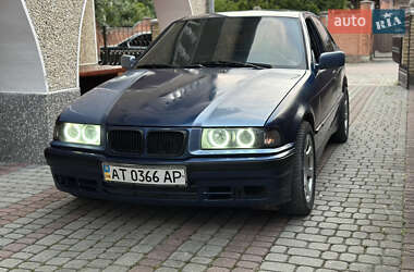 Седан BMW 3 Series 1992 в Ивано-Франковске