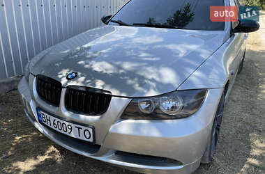 Седан BMW 3 Series 2006 в Измаиле
