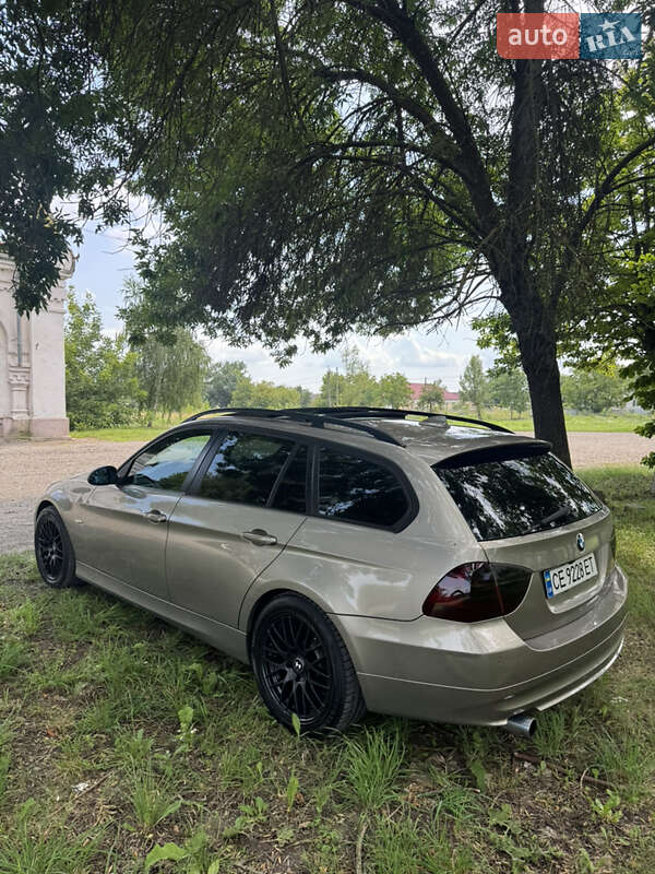 Універсал BMW 3 Series 2007 в Новоселиці