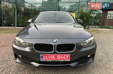 Седан BMW 3 Series 2014 в Києві