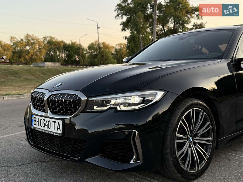 Седан BMW 3 Series 2019 в Александрие