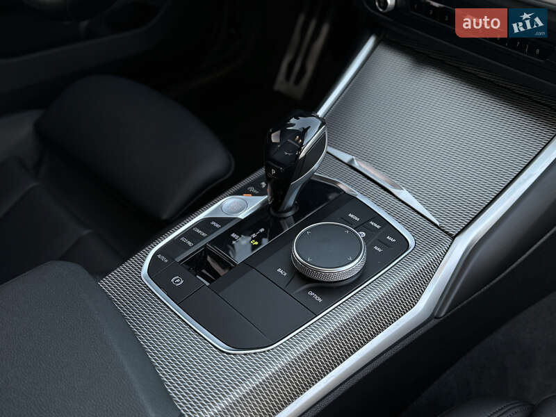 Седан BMW 3 Series 2019 в Александрие