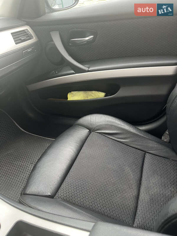 Универсал BMW 3 Series 2012 в Березному