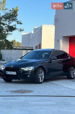 Седан BMW 3 Series 2017 в Львові
