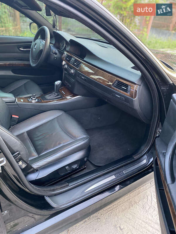 Седан BMW 3 Series 2009 в Кременчуге фото 9 Седан BMW 3 Series 2009 в Кременчуге