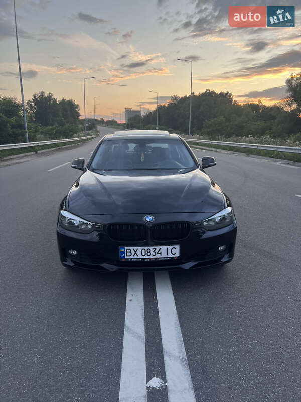 Седан BMW 3 Series 2012 в Хмельницькому