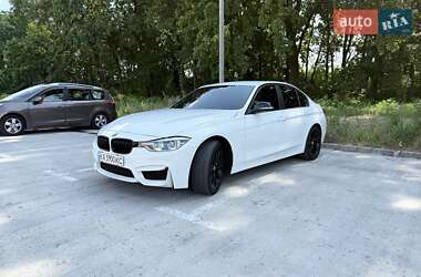 Седан BMW 3 Series 2017 в Киеве