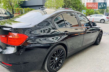 Седан BMW 3 Series 2013 в Киеве