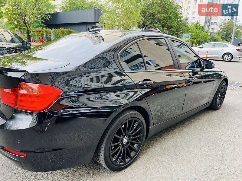 BMW 3 Series 2013