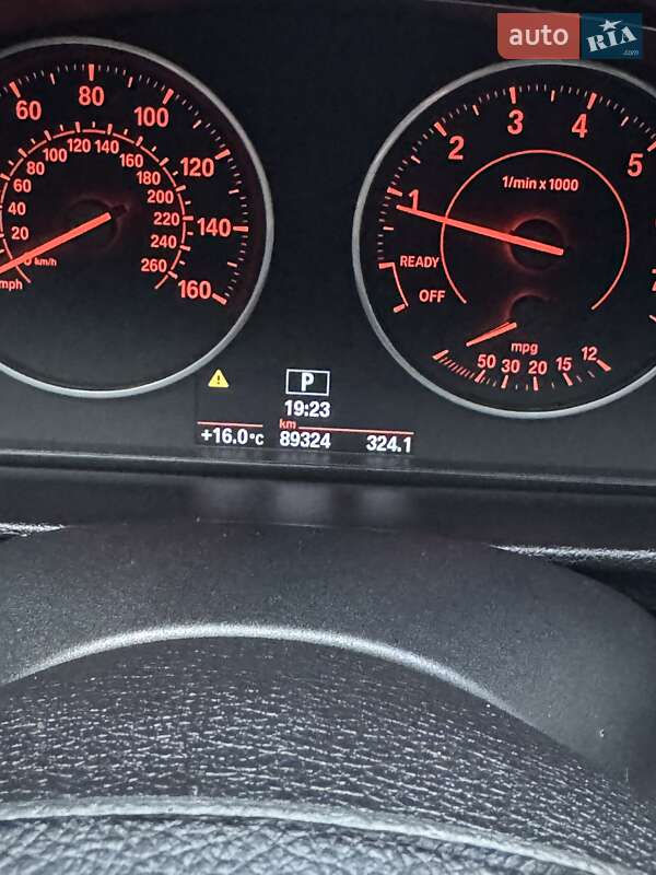 Седан BMW 3 Series 2018 в Киеве