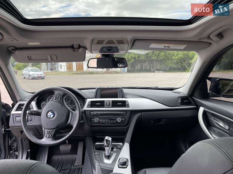 Седан BMW 3 Series 2013 в Кропивницком
