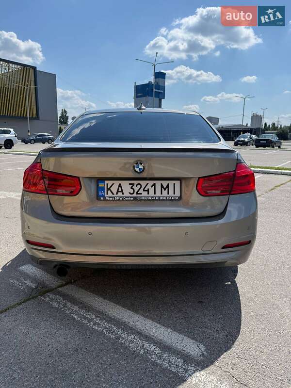 Седан BMW 3 Series 2016 в Києві