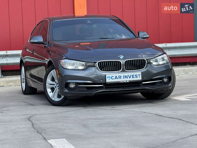 Седан BMW 3 Series 2017 в Киеве