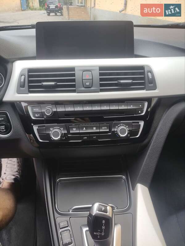 Универсал BMW 3 Series 2019 в Виннице фото 33 Универсал BMW 3 Series 2019 в Виннице