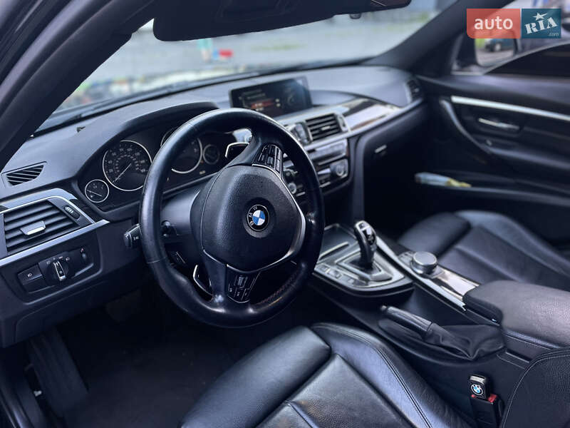 Седан BMW 3 Series 2017 в Львове